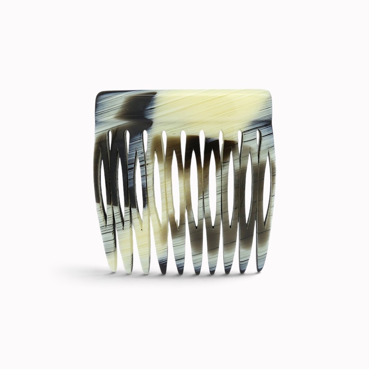 peigne-a-cheveux-10-dents-corne-noire