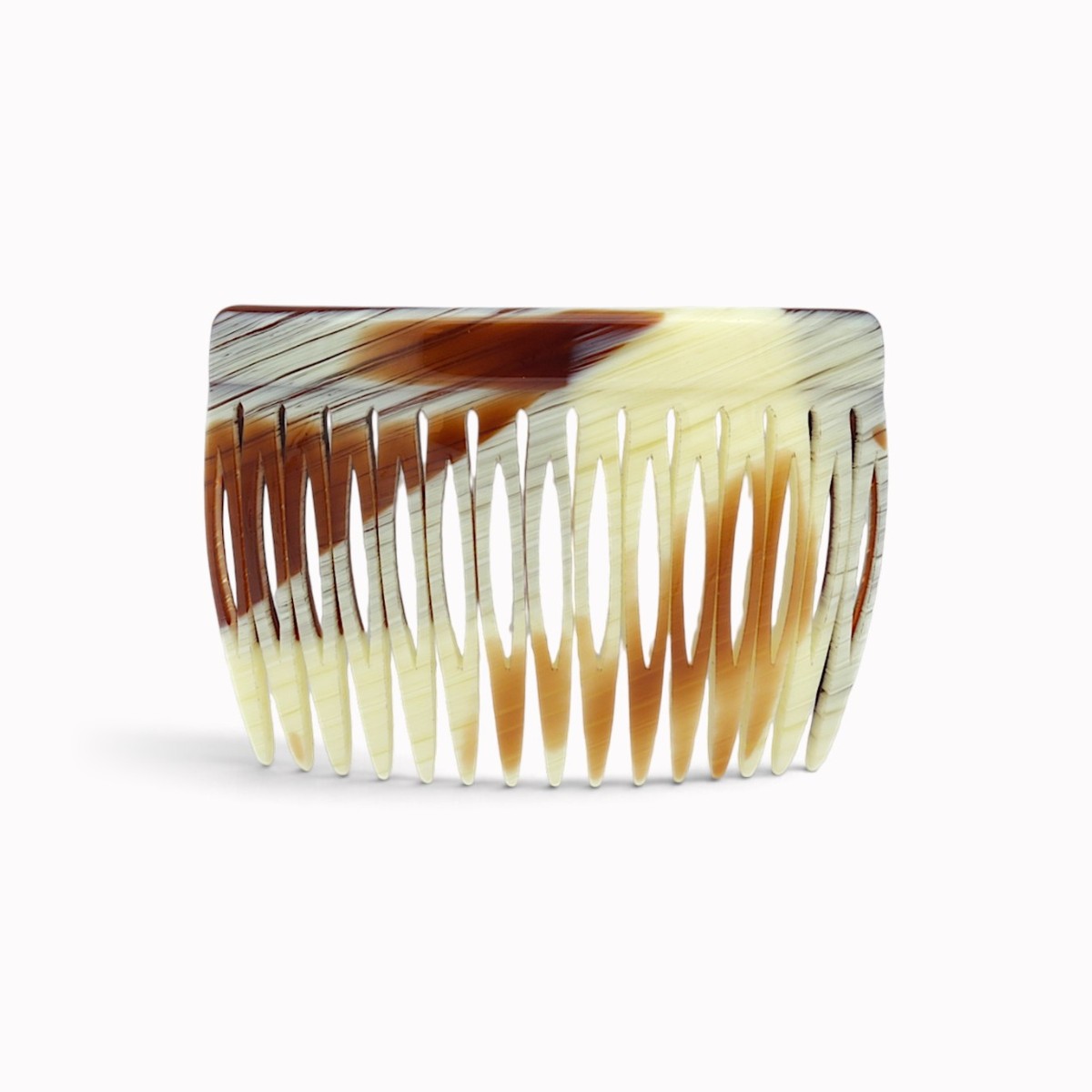 peigne-a-cheveux-15-dents-corne-marron