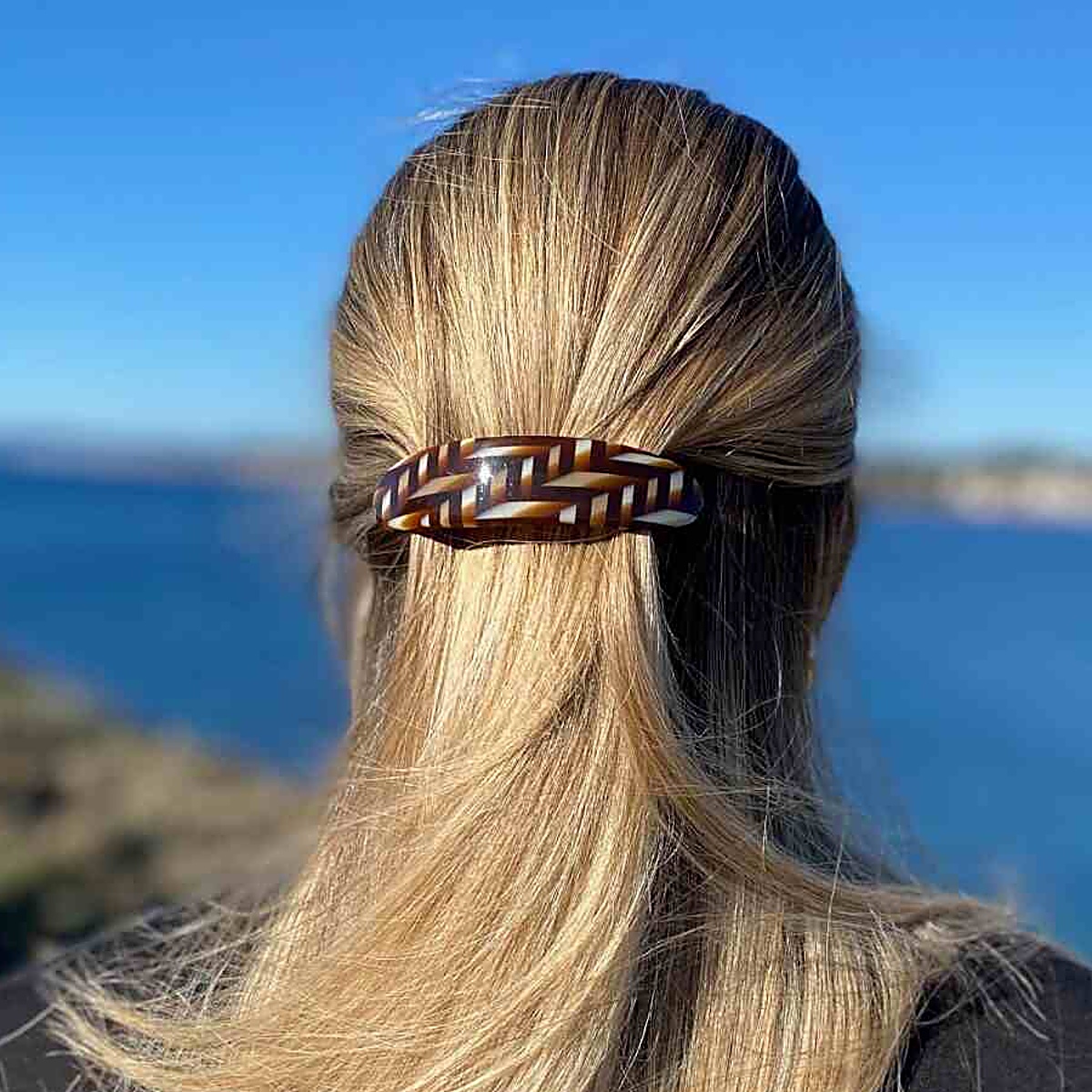 barrette-a-cheveux-delphine-cubismo-portee