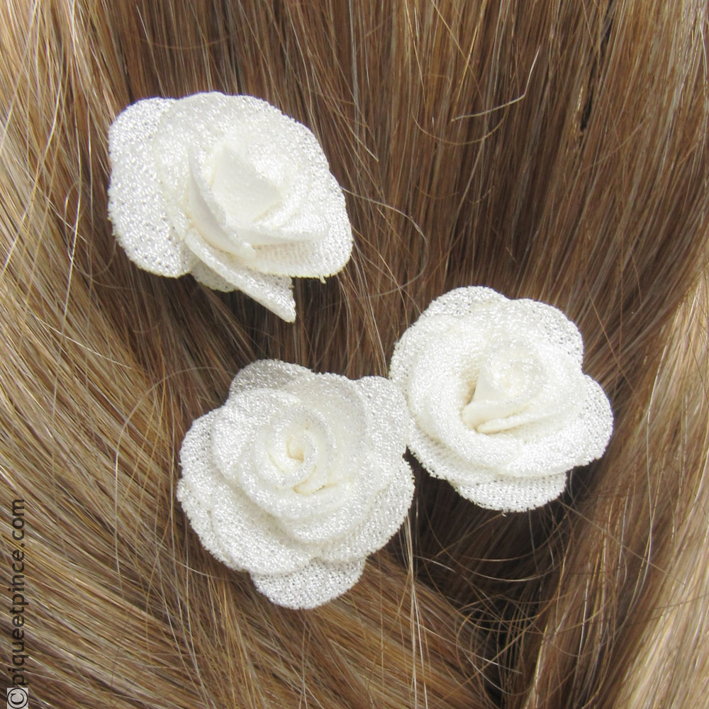 fleurs blanches pour coiffure de mariage