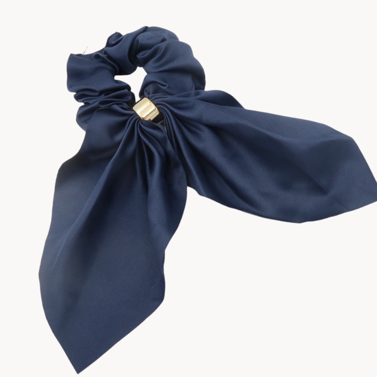 Chouchou foulard bleu avec anneau doré
