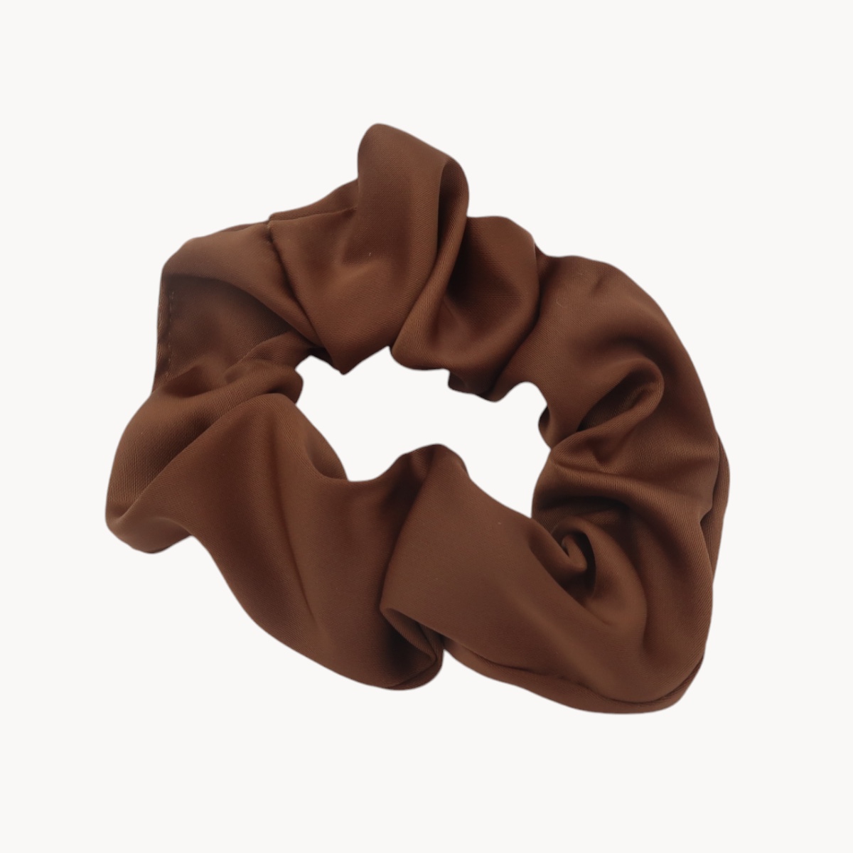 chouchou-cheveux-soie-marron-Photoroom