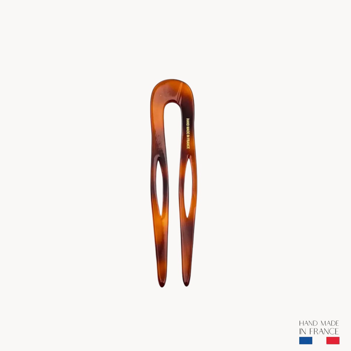petit-pic-a-cheveux-vison-Photoroom