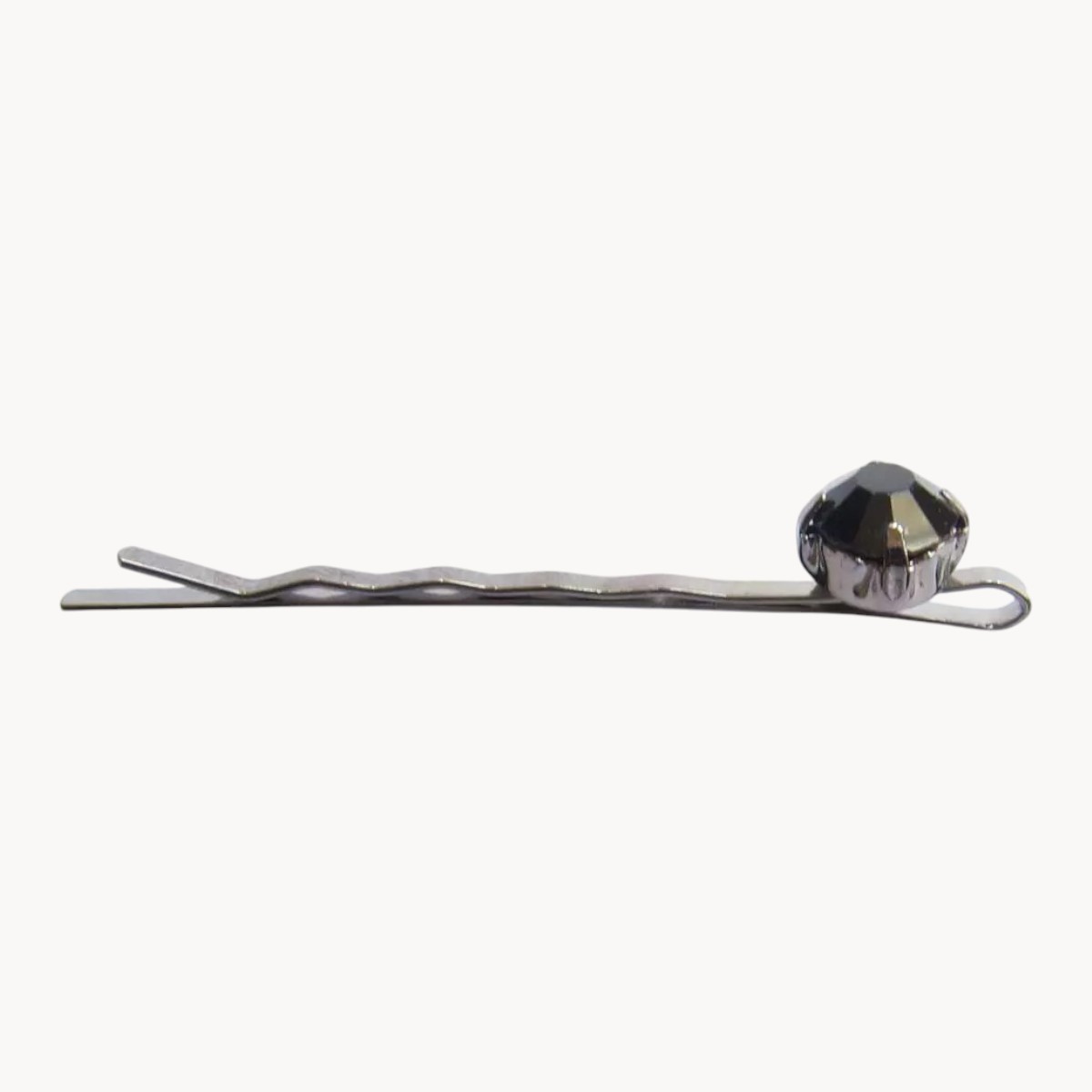 barrette-kirby-gros-strass-noir-Photoroom