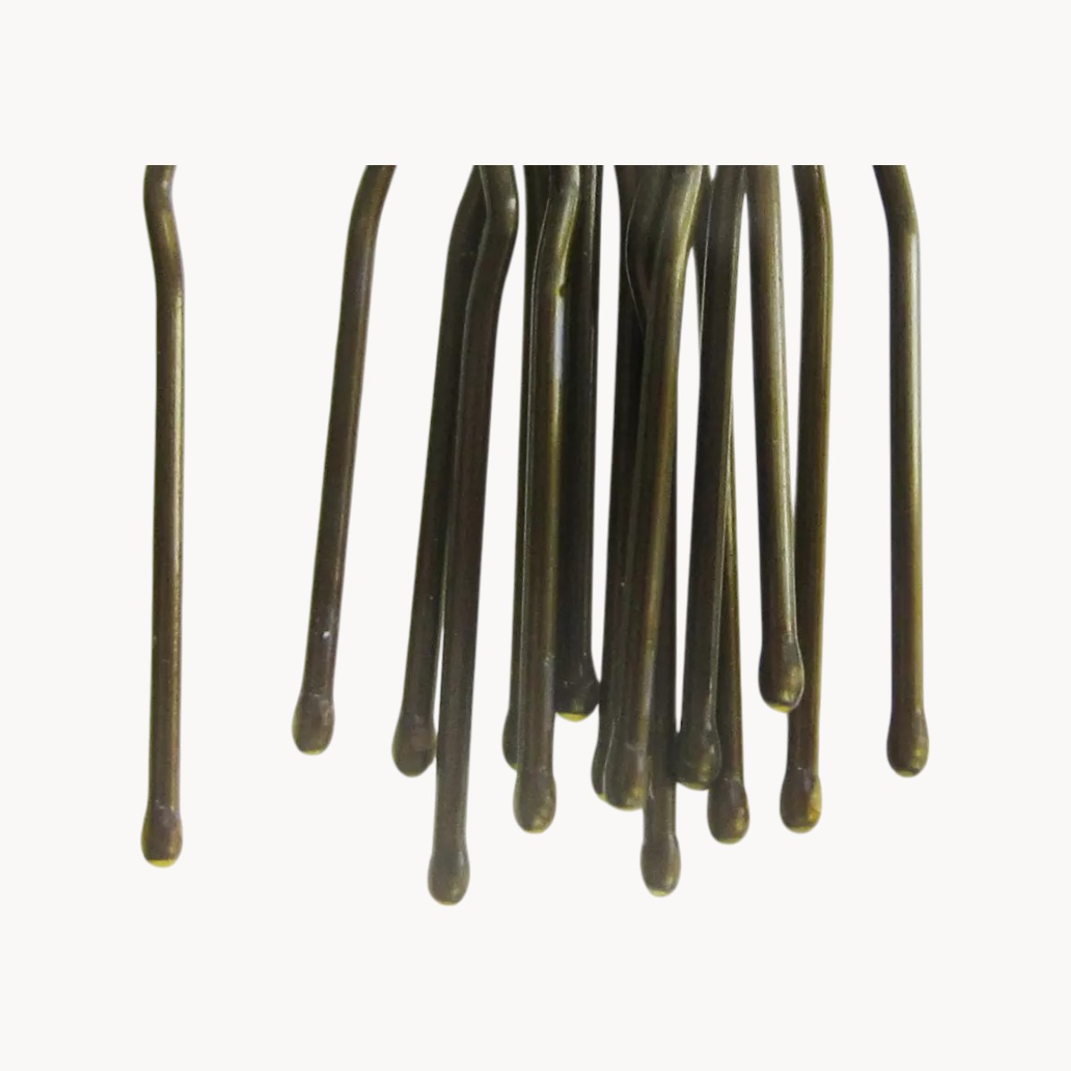 extemites-epingles-a-cheveux-en-metal-Photoroom