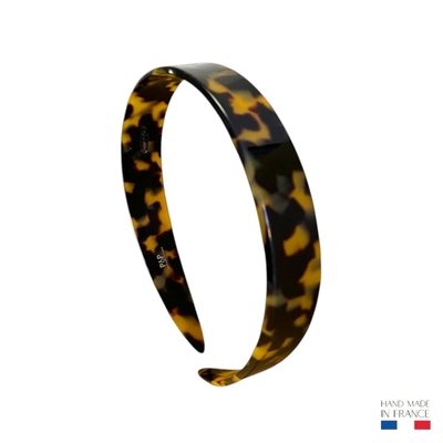 Écaille foncée