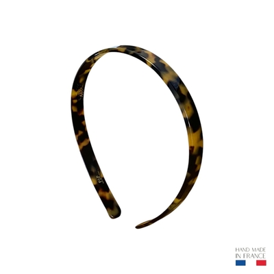 Écaille foncée