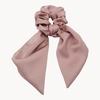 chouchou-cheveux-satiné-rose-Photoroom