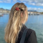 petite barrette à cheveux chloé rouge 4
