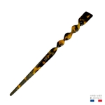 pic à cheveux torsadé 19 cm écaille foncée 2-Photoroom