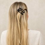 2 Barrettes à cheveux clic-clac noires 6,5 cm portée