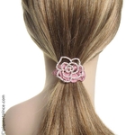 accessoire cheveux rose poudré et camélia strass