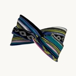 bandeau-large-motif-graphique-multicolore-Photoroom