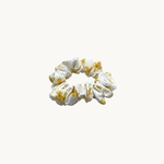 chouchou-cheveux-8-fleurs-jaune-Photoroom