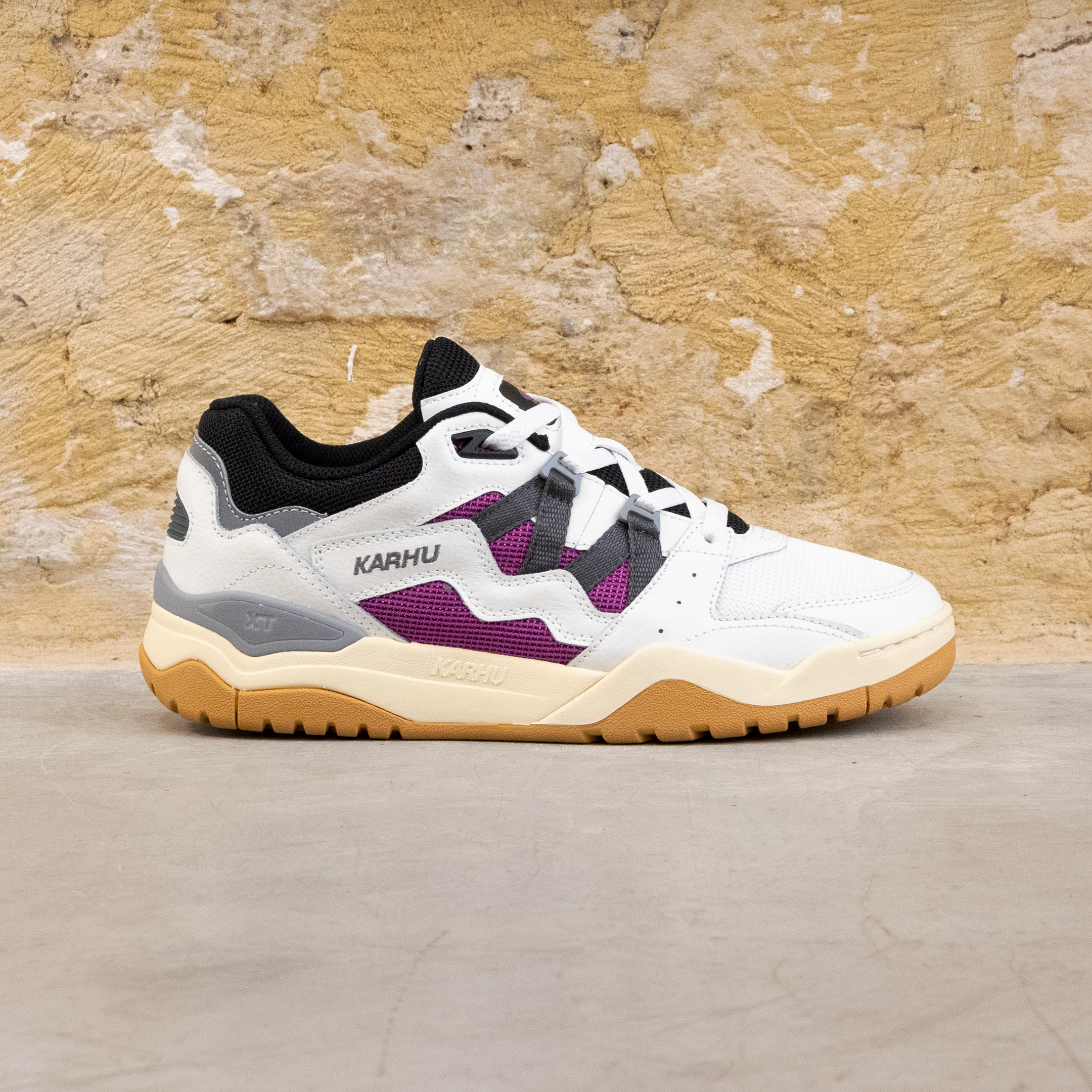 FUSION XT  BRIGHT WHITE_ TURBULENCE coté etx