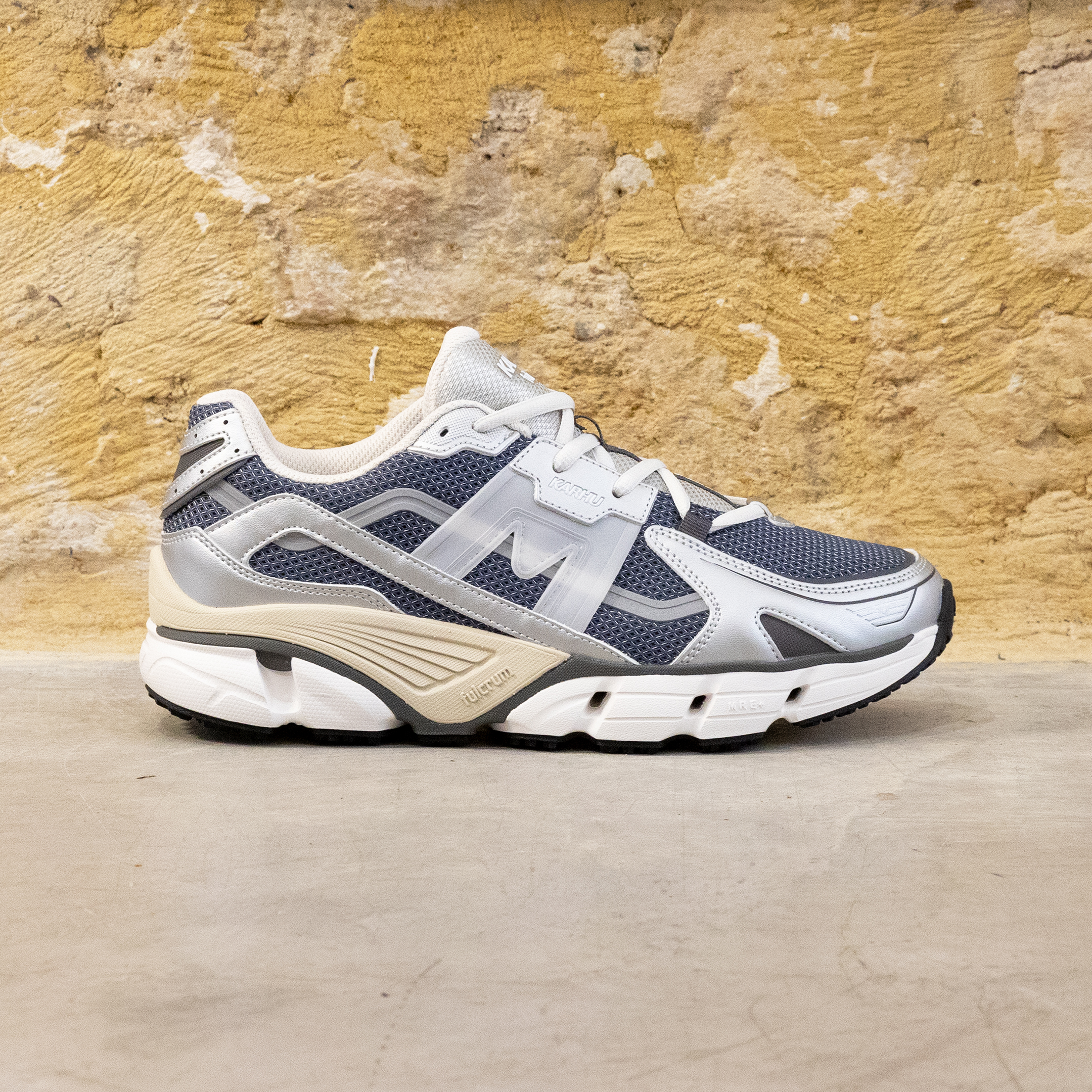 SUPER FULCRUM  SILVER_ VINTAGE INDIGO coté ext