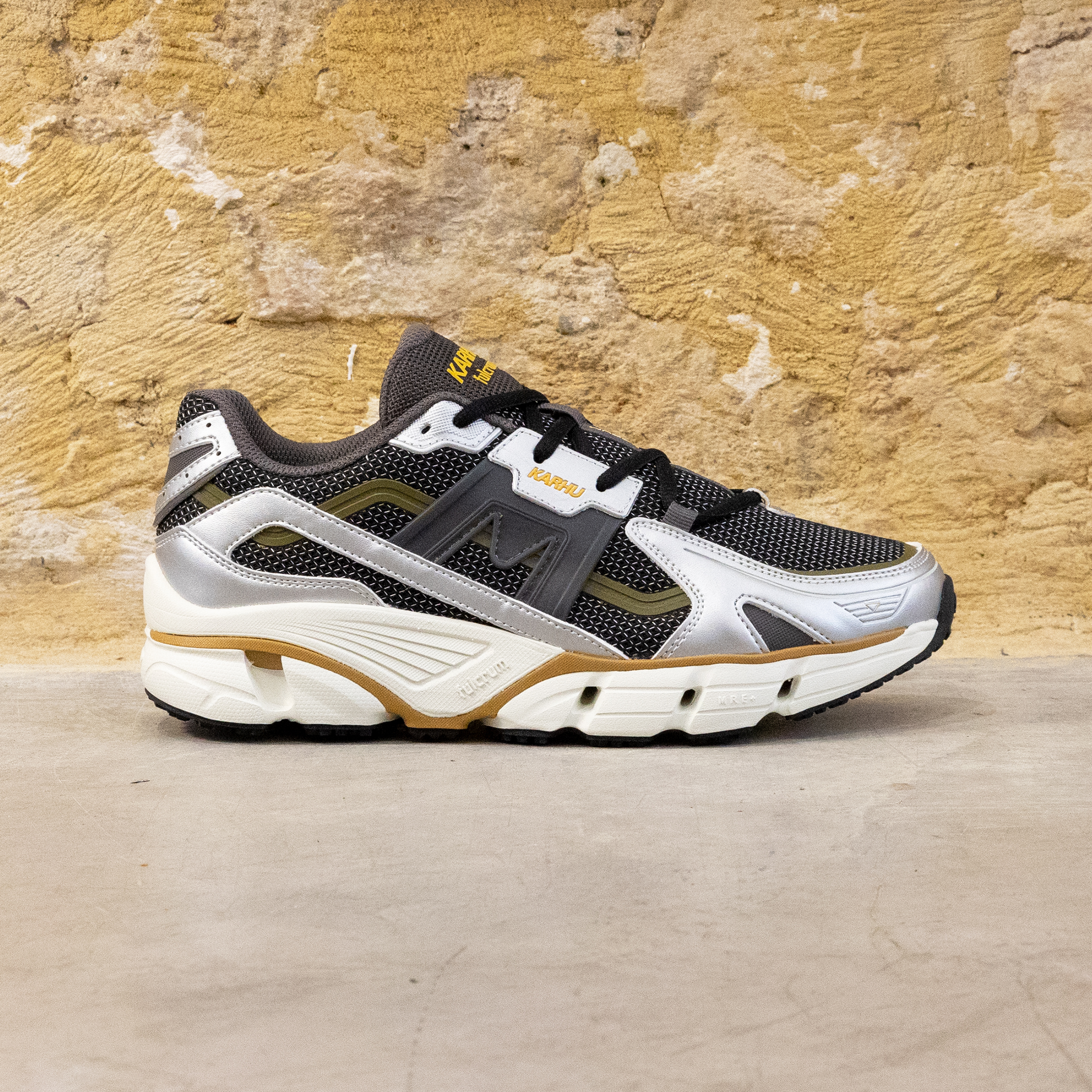 SUPER FULCRUM  SILVER_DARK GULL GRAY coté ext