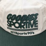 casquette verte detail