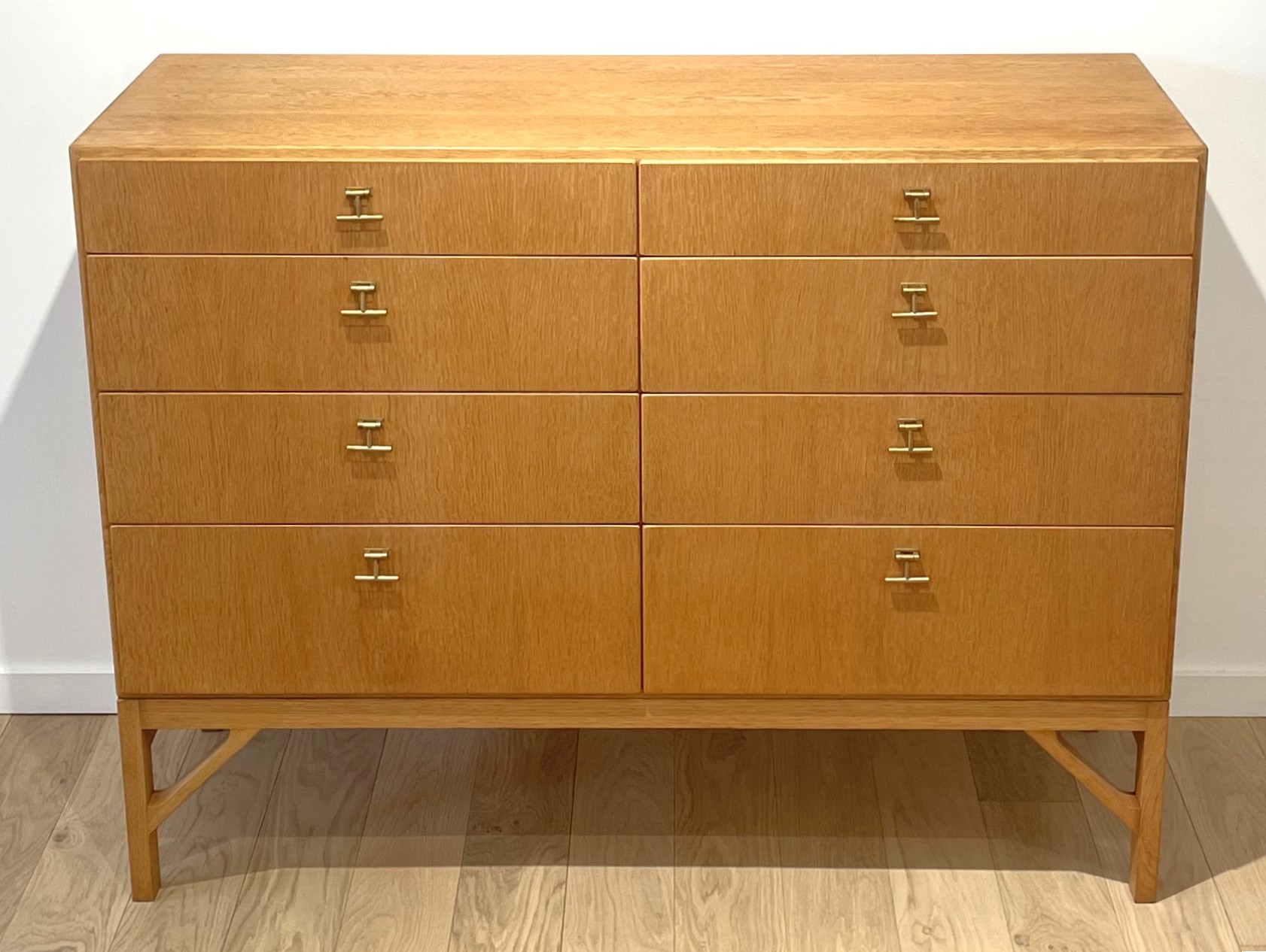 Borge-Mogensen-commode-china-chêne-FDB-Mobler 11bis