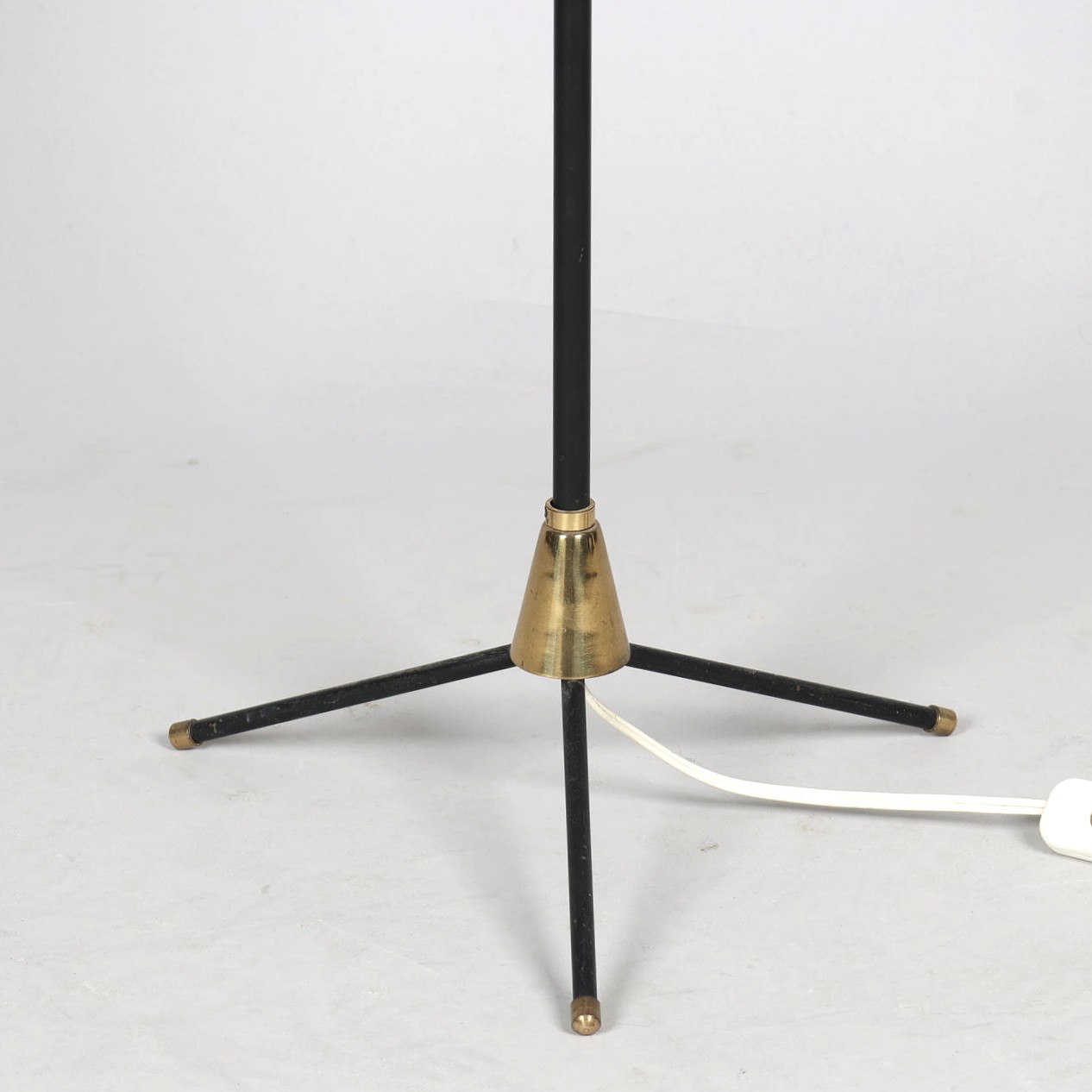 holm_sorensen_floor_lamp 3