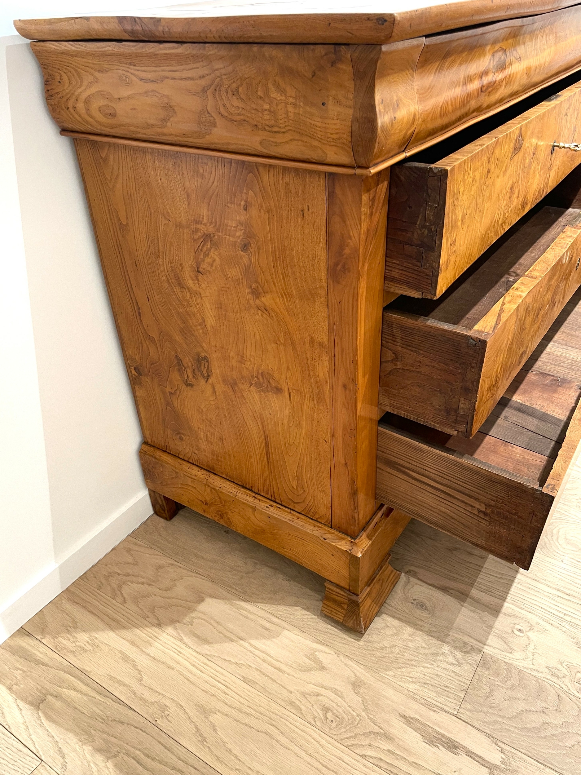 commode_charles_x_loupe_orme_circa_1830 5