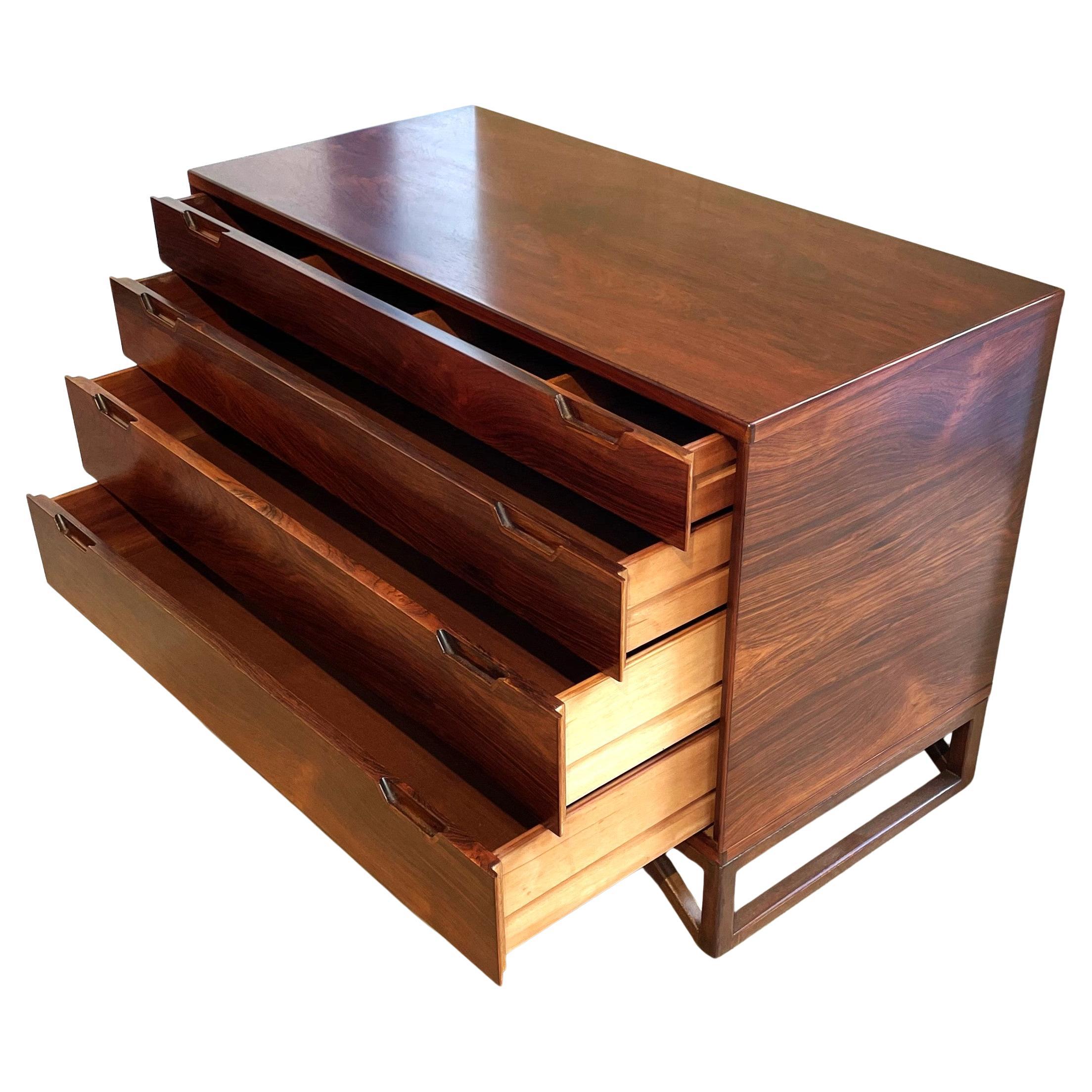 svend_langkilde_chest_rosewood_ 1
