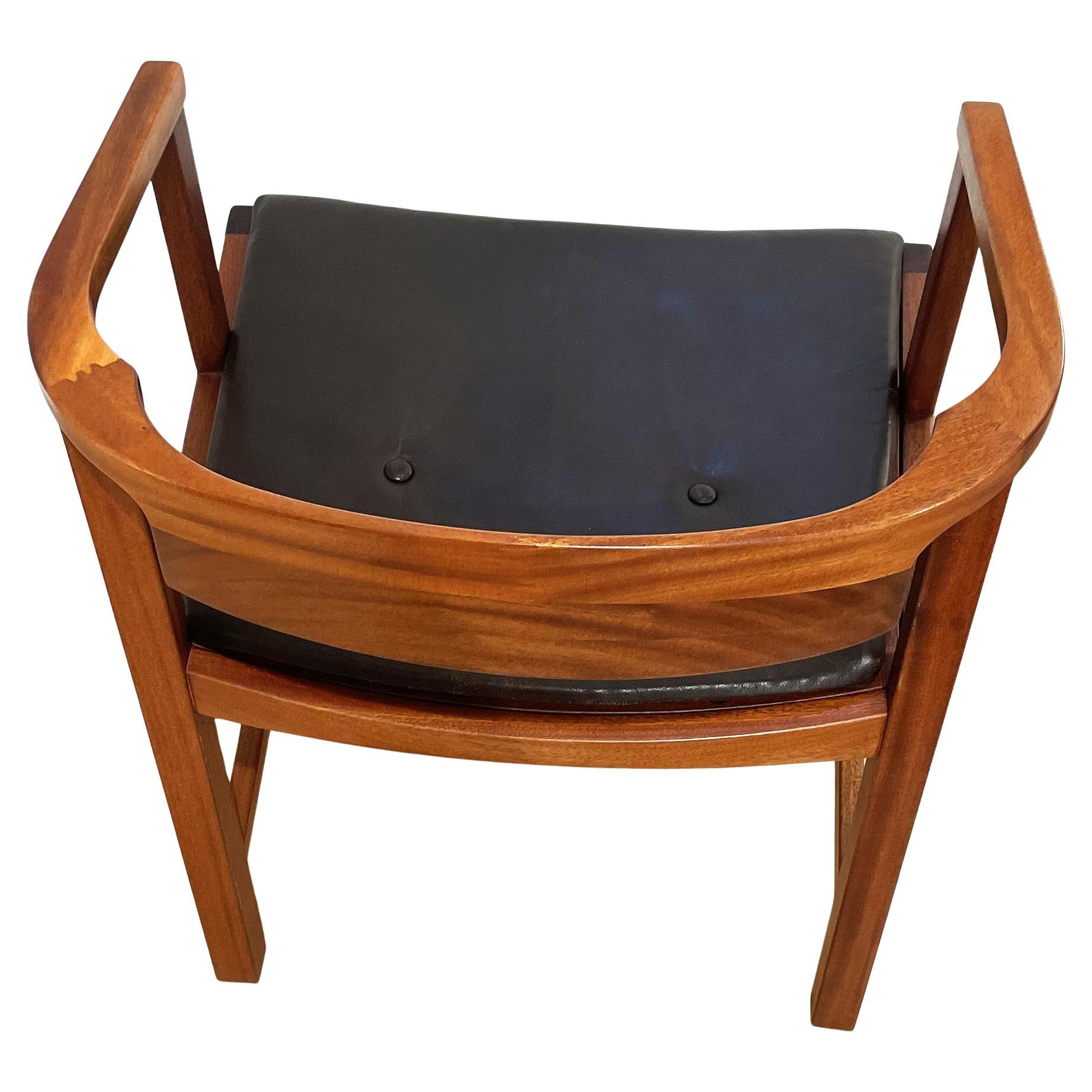 ole_wanscher_chair_acajou_cane_Jeppesen 8