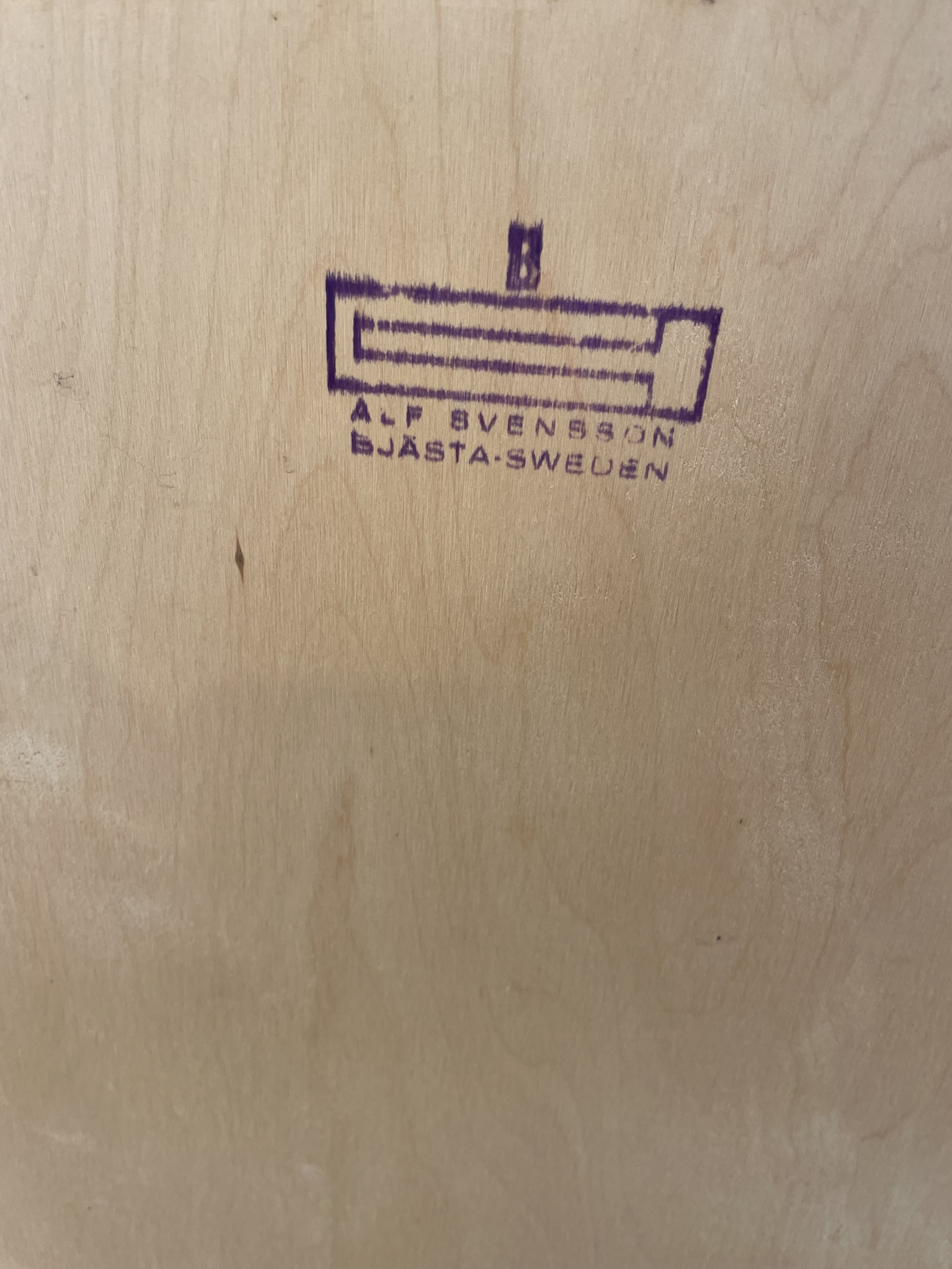 commode_alf_svensson_bjästa2