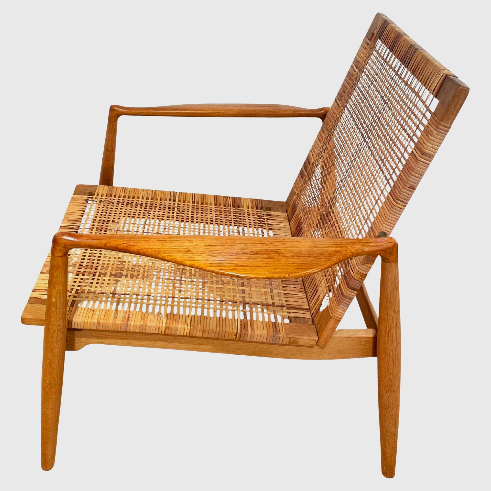finn_juhl_sw-96_easy_chair_oak_cane 22
