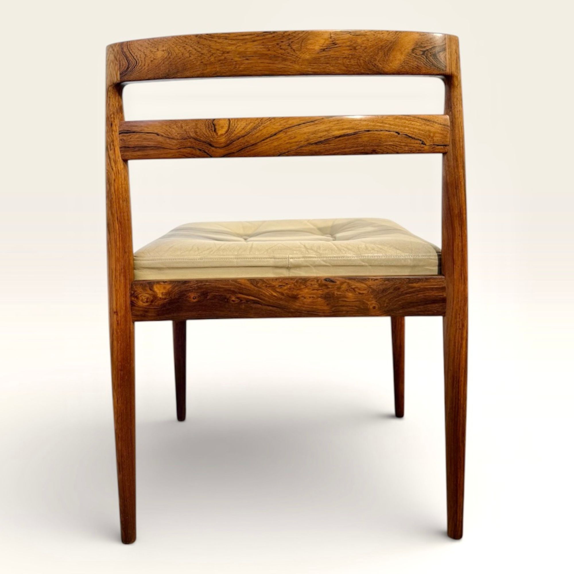 Chaises en palissandre et cuir par Kaï Kristiansen_Magnus Olesen_1960 5