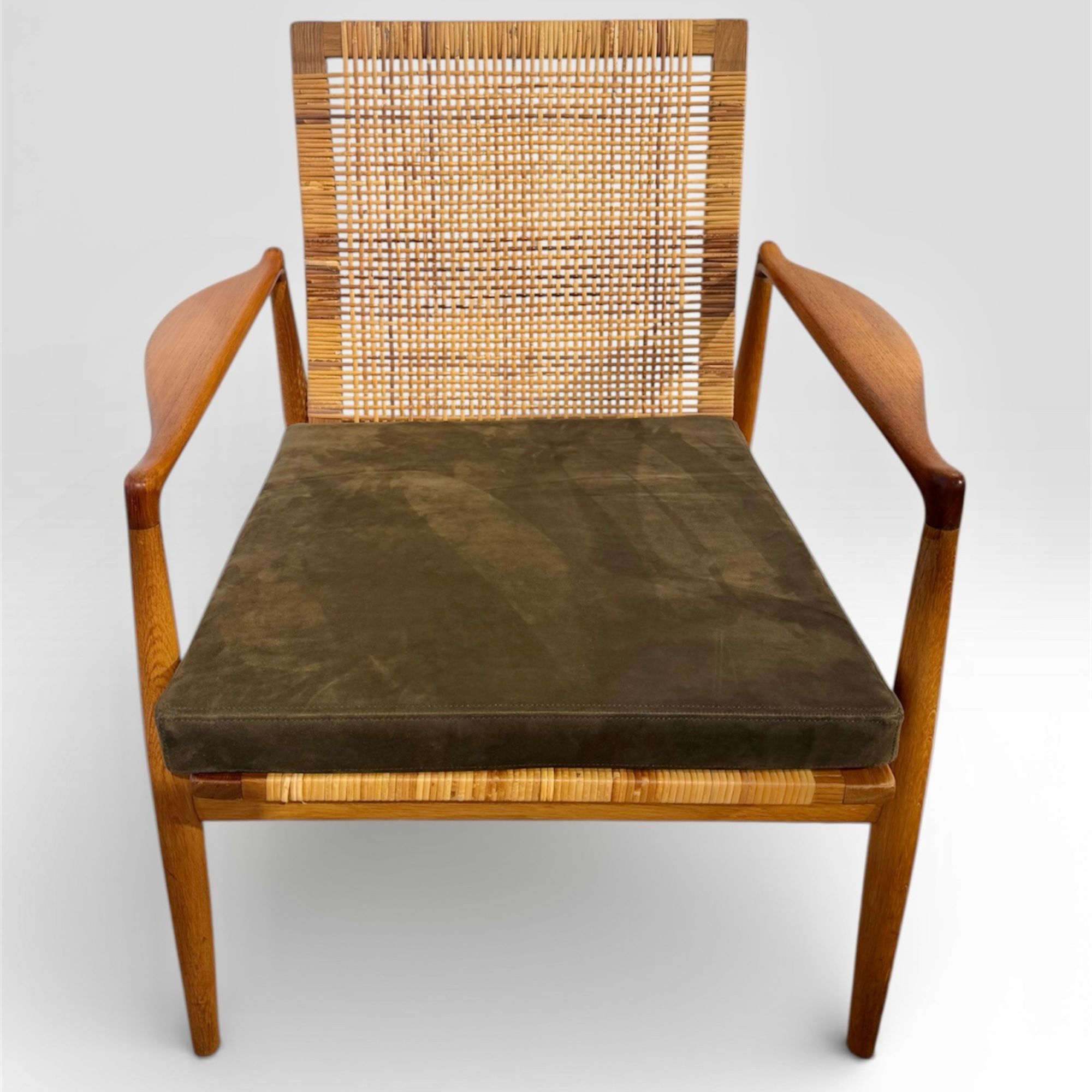 Finn Juhl paire de fauteuils SW 96_Søren Willadsen Møbelfabrik 2