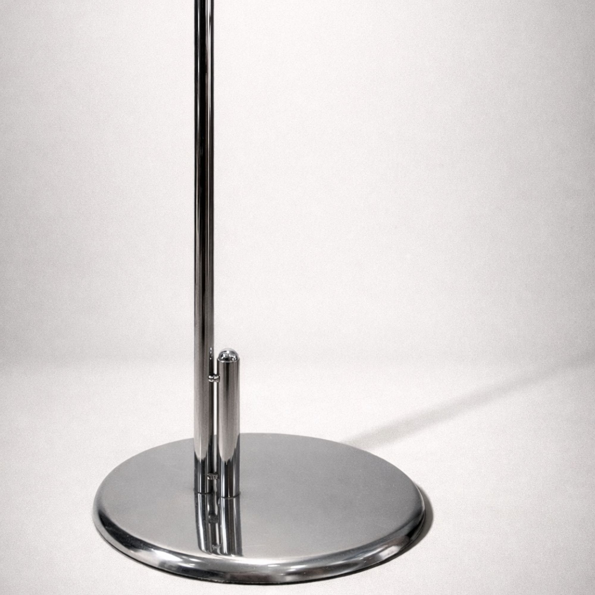 Lampadaire par Lindau et Lindekrantz édition ZERO 2