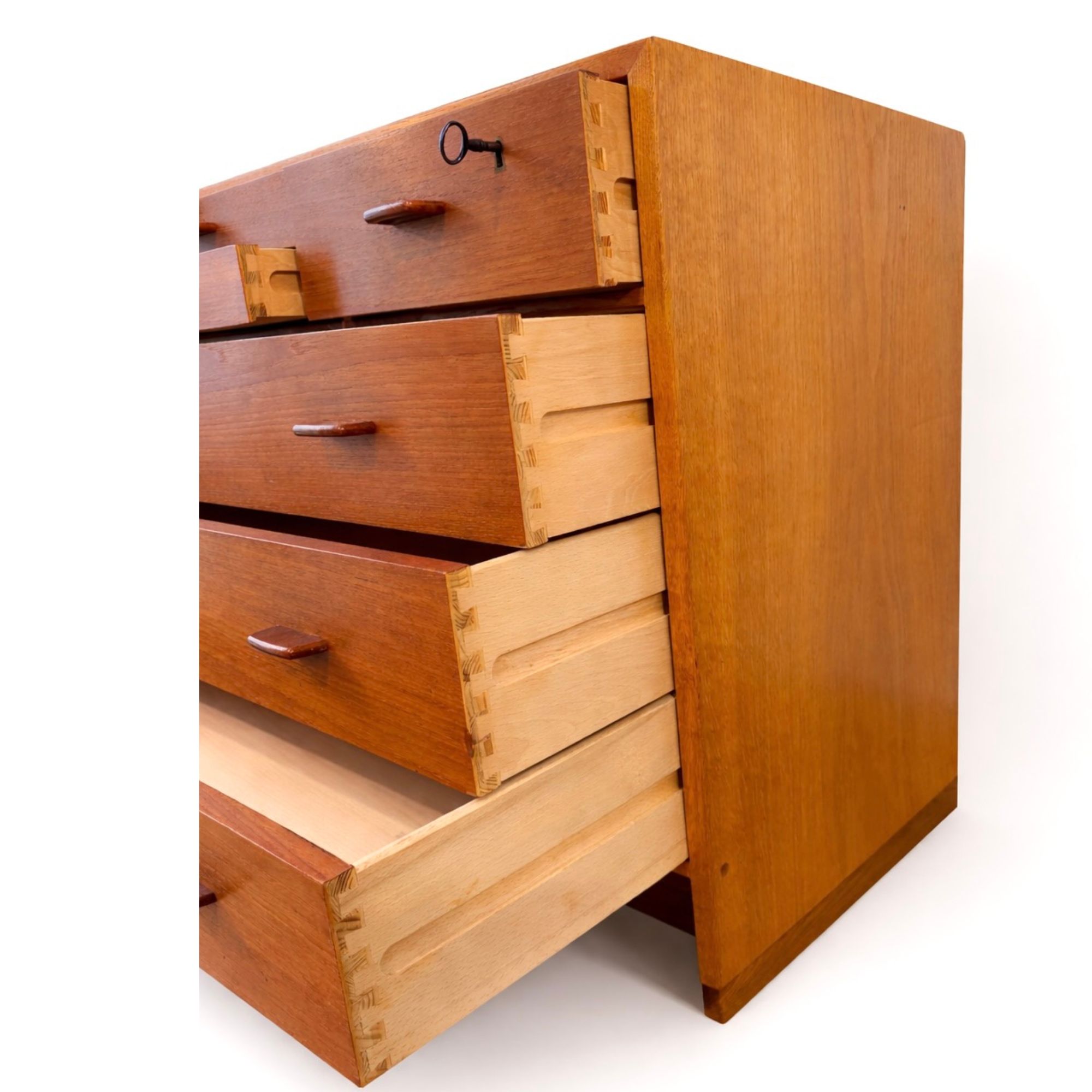 Commode RY16 par Wegner_Ry Mobler_1950_6