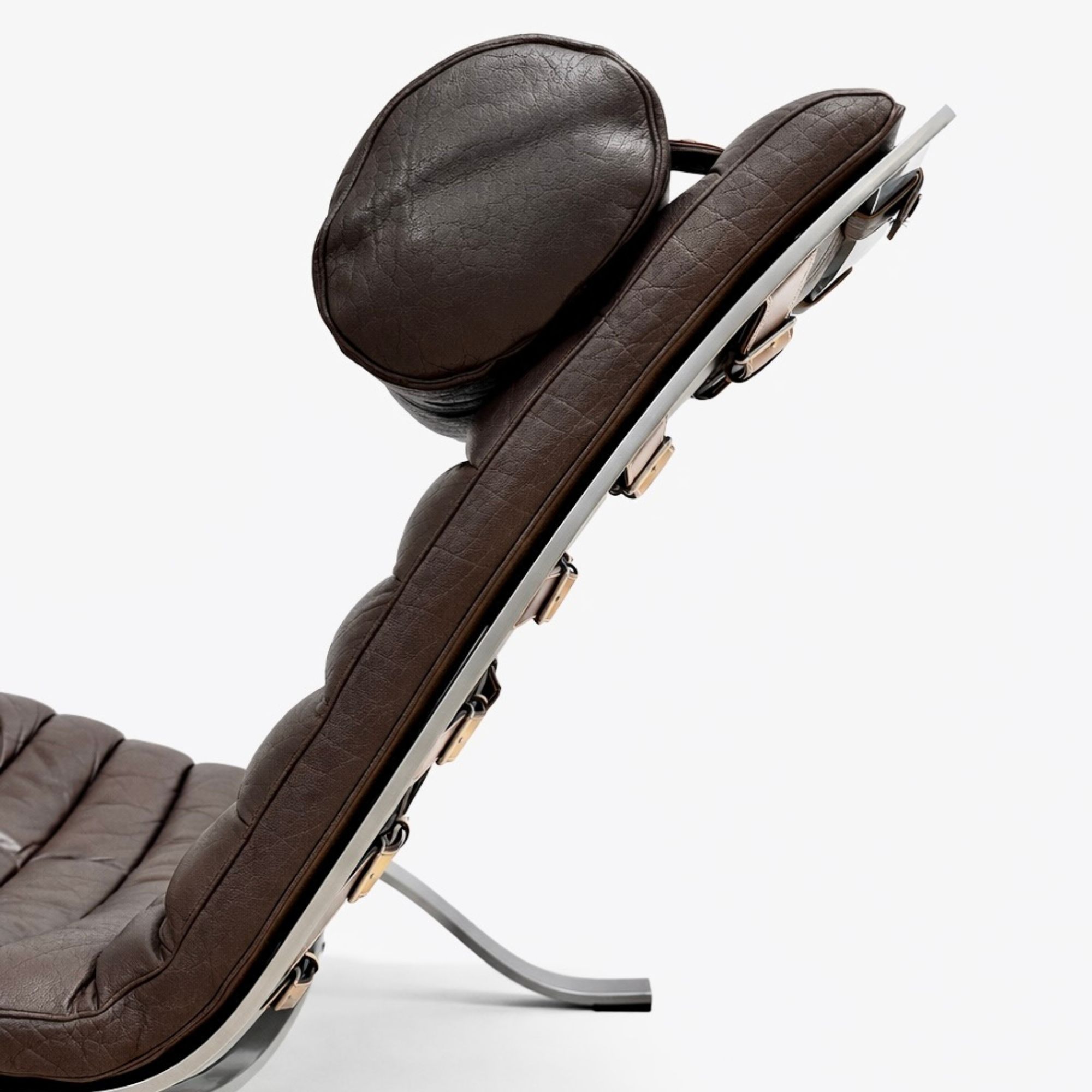 ARI fauteuil acier et cuir par Arne Norell_Norell AB_10