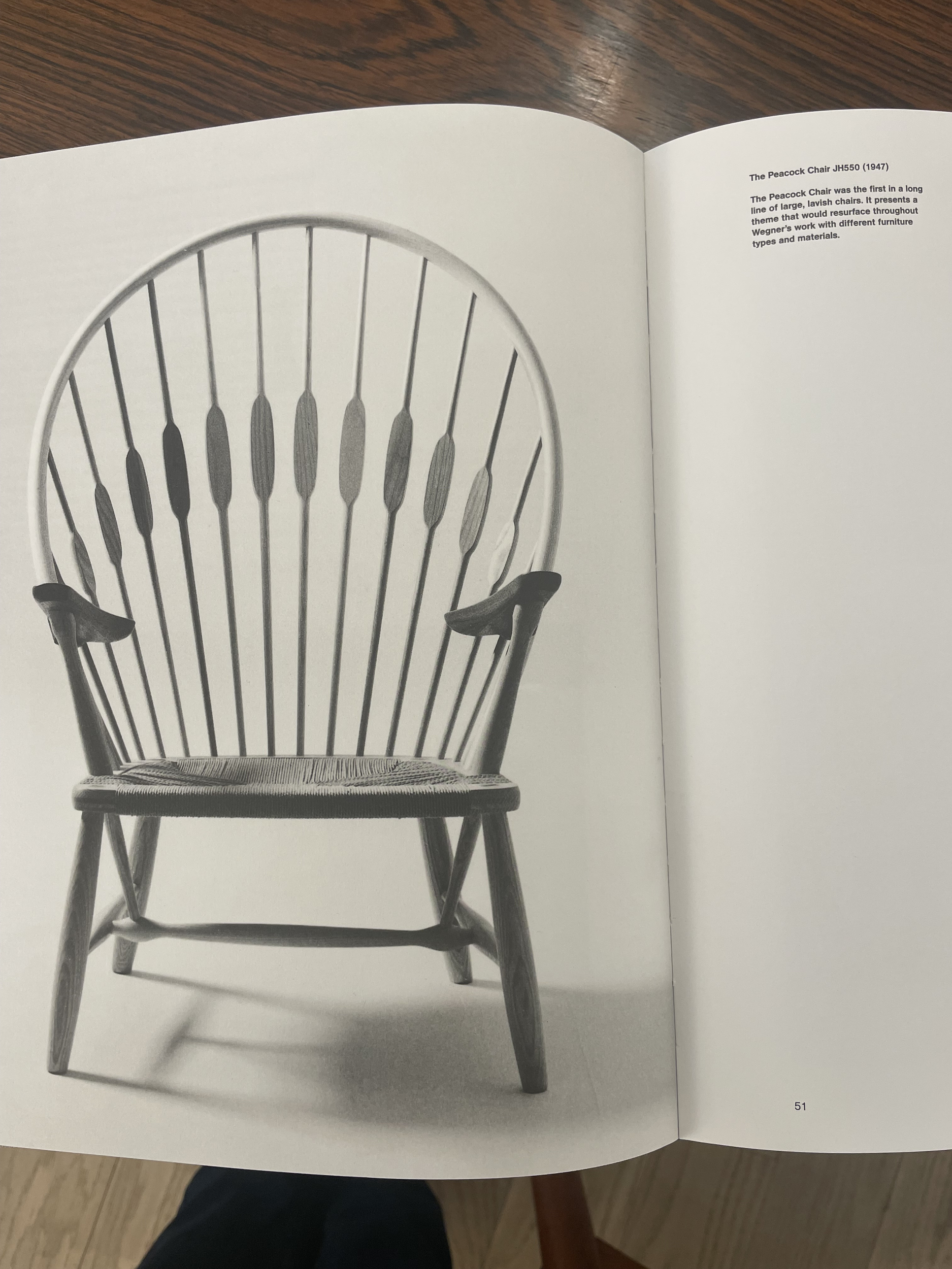 hans_wegner_peacock_jh550_johannes_hansen_1947_oak_teak 12 Copie