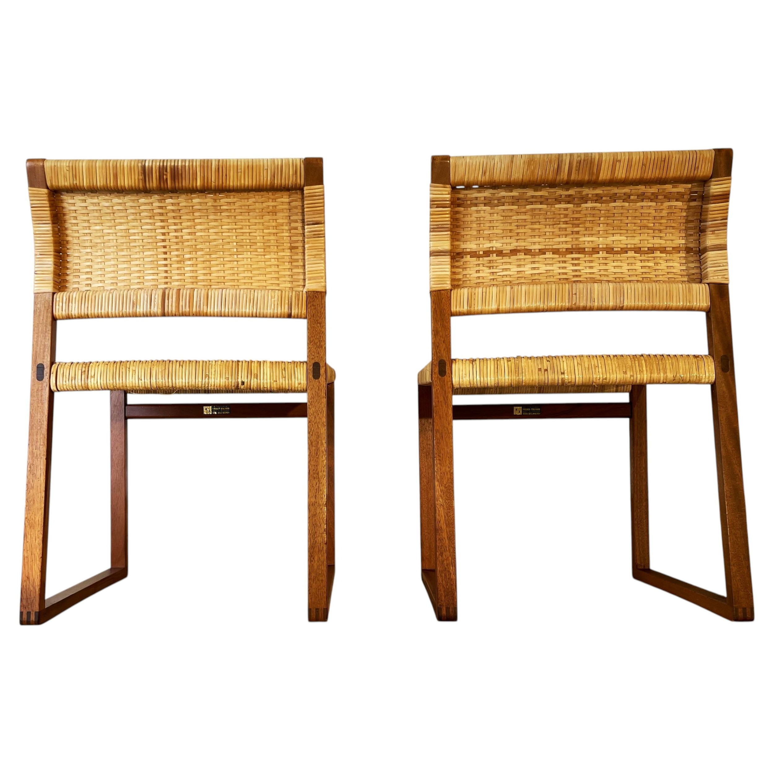 Borge-Mogensen-BM61-chairs-acajou-Fredericia 5a