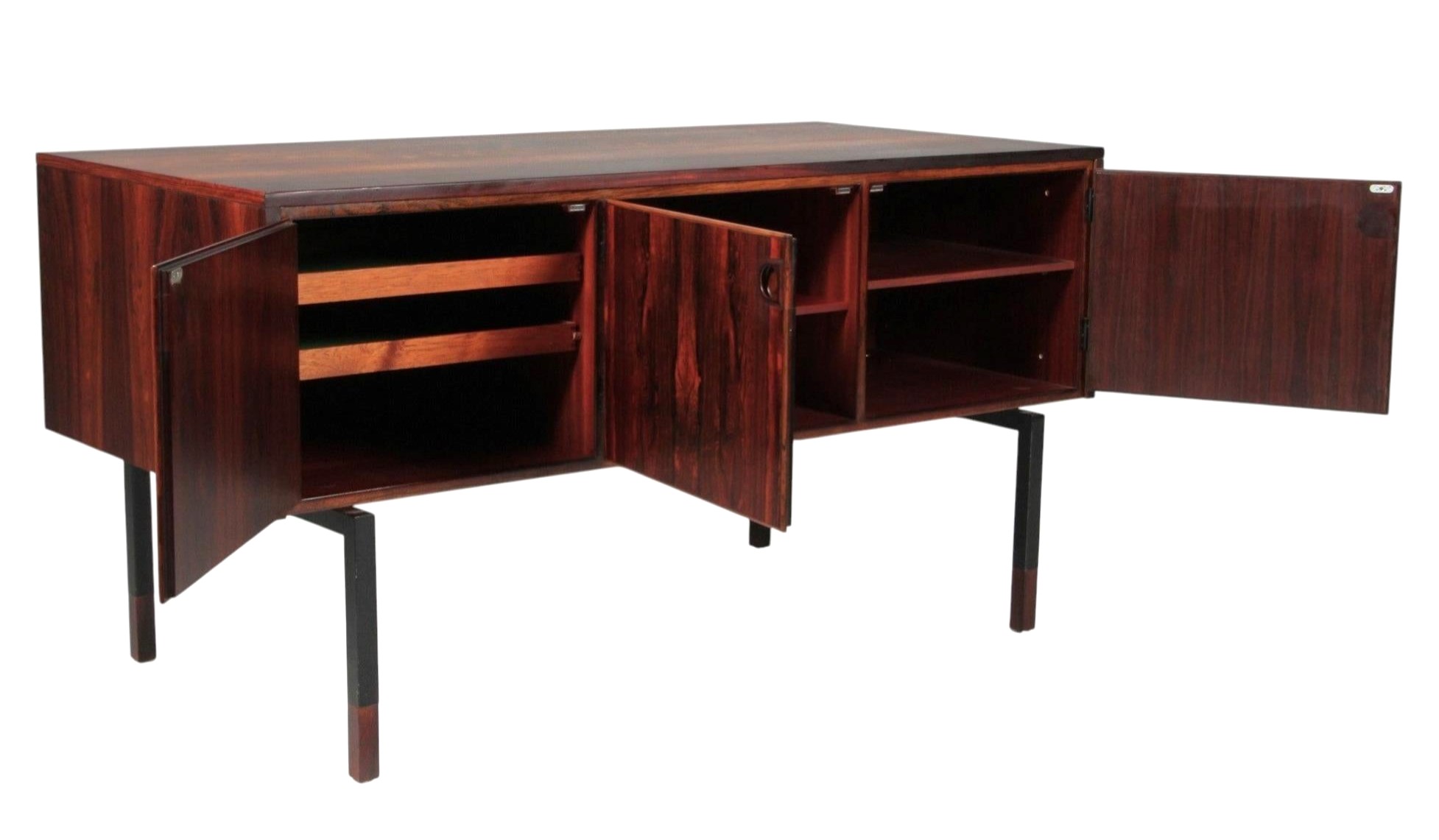 sven_ellekaer_sideboard_palissandre_metal 7b