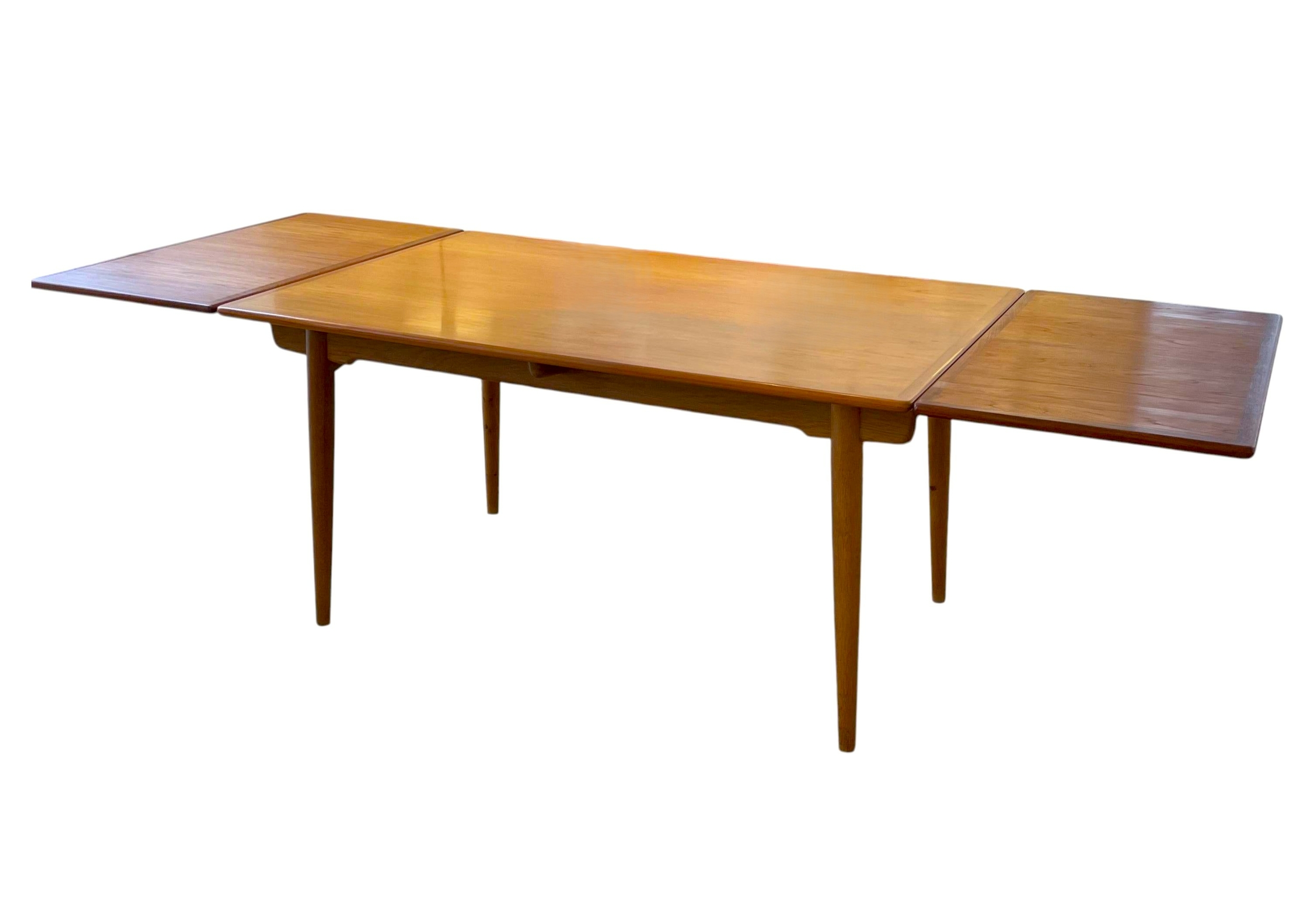 hans_wegner_andreas_tuck_table_ AT-312_mid_century 7a
