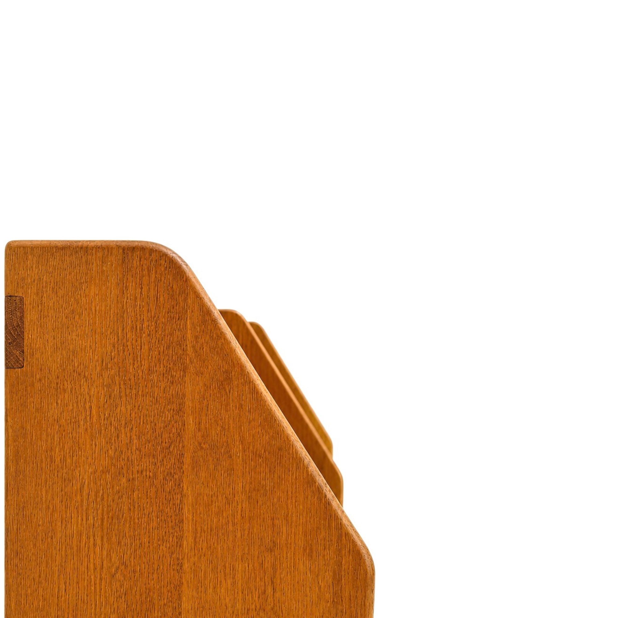 Étagère chêne modèle RY21 par Hans J. Wegner_Ry mobler_8
