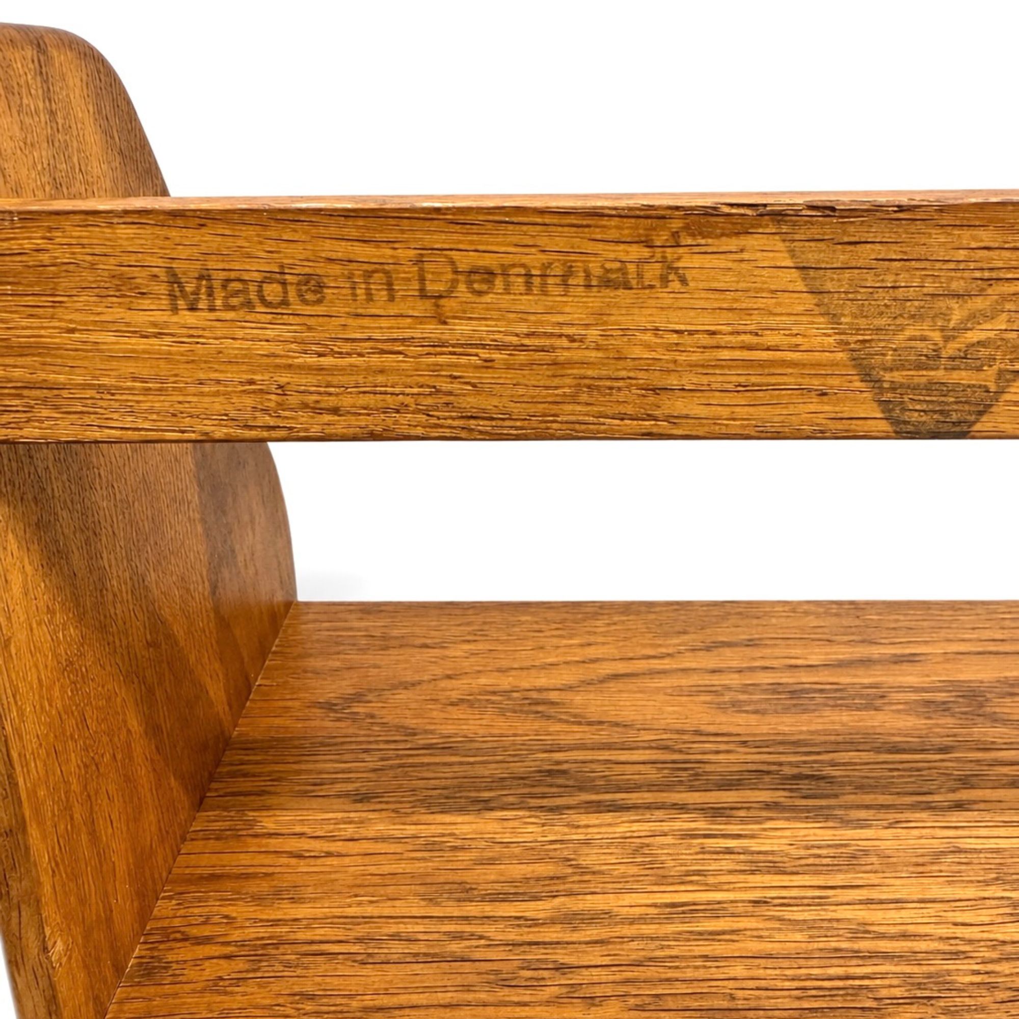 Étagère chêne modèle RY21 par Hans J. Wegner_Ry mobler_10