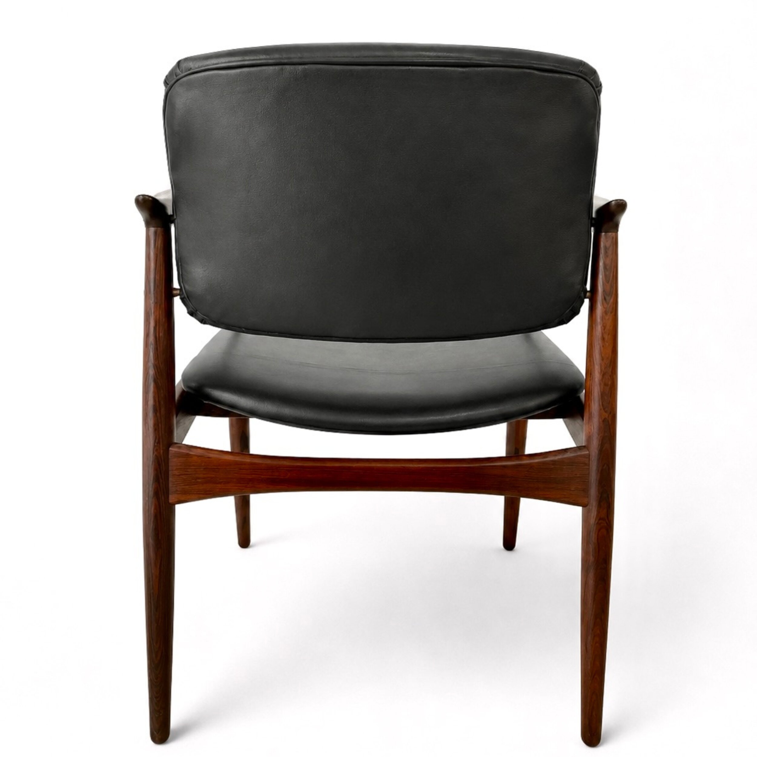 Captain fauteuil_Erik Buch_Ørum Stolefabrik_5