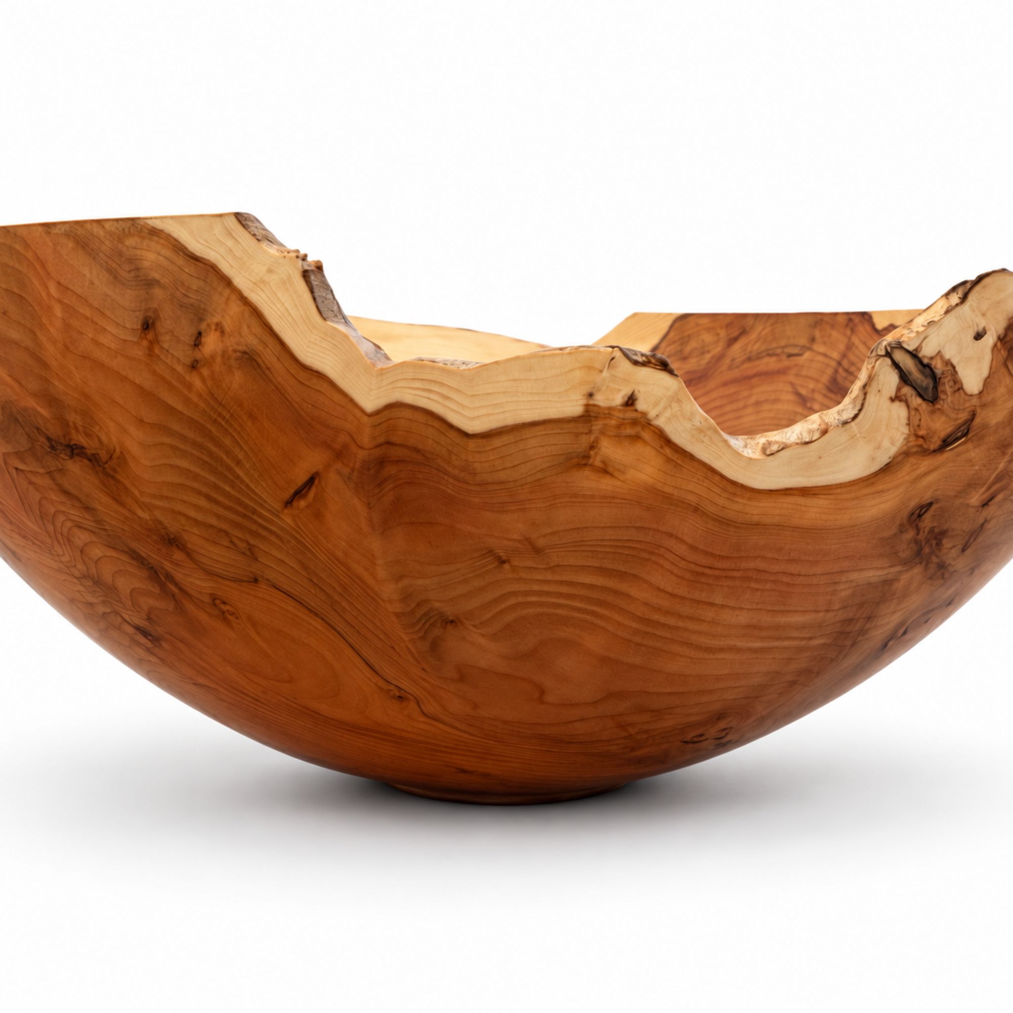 Coupe contemporaine monoxyle en If par Ralph Ribour_4