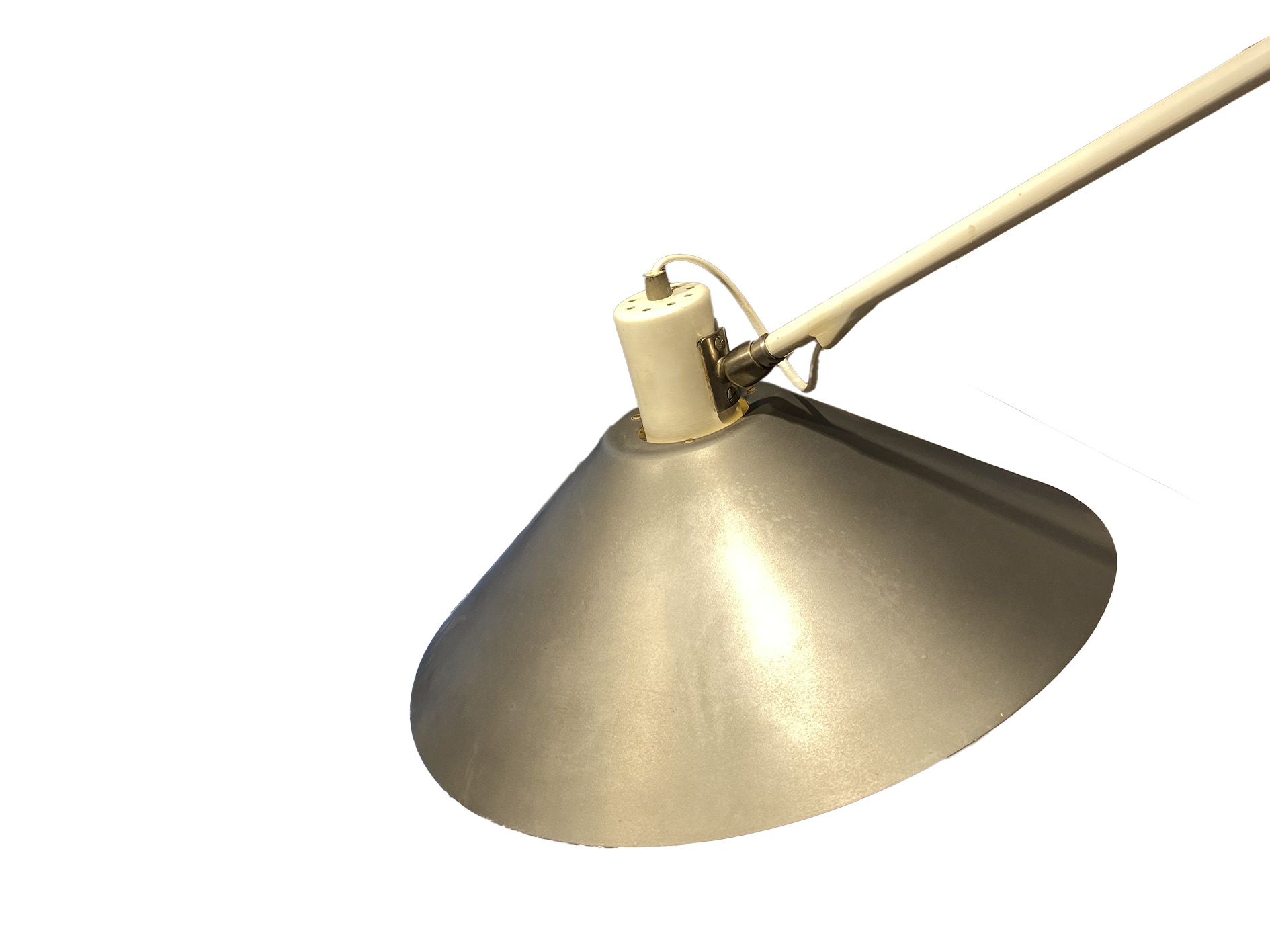 Lampe_Counterbalance_par_Jan_Hoogervorst