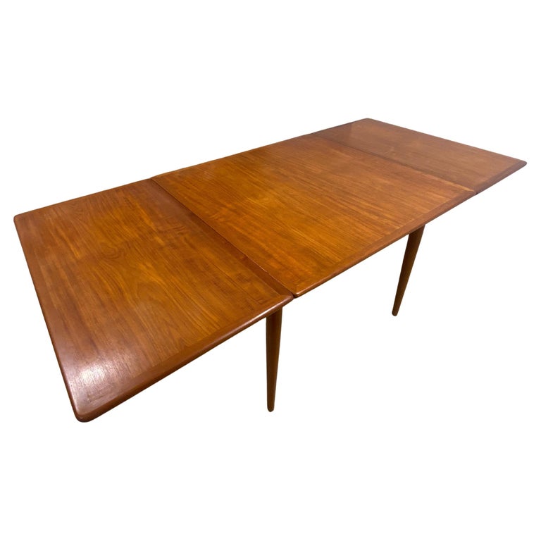 table_AT_313_hans_J_wegner_teck_andreas_tuck_8
