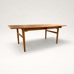 AT 327 Hans Wegner édition originale par Andreas Tuck 3