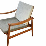 fauteuil_FD_133_teck_Finn_Juhl_1953_8