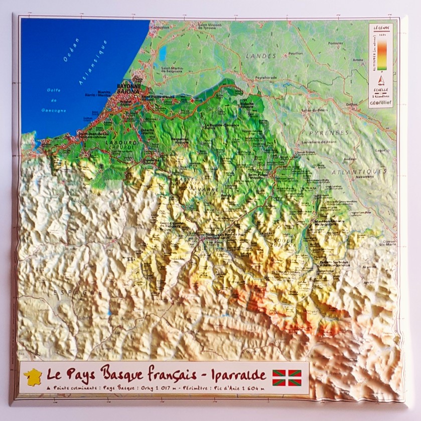 Basque Relief Carte en relief du Pays basque français / Iparralde - GeoRelief
