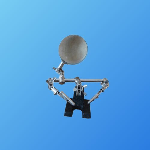 loupe-troisieme-main-pince