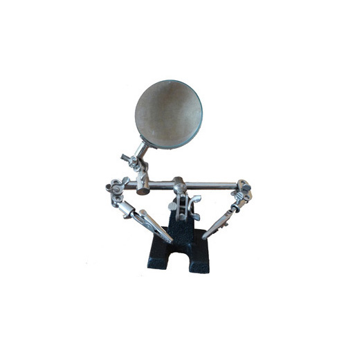 loupe-troisieme-main-pince