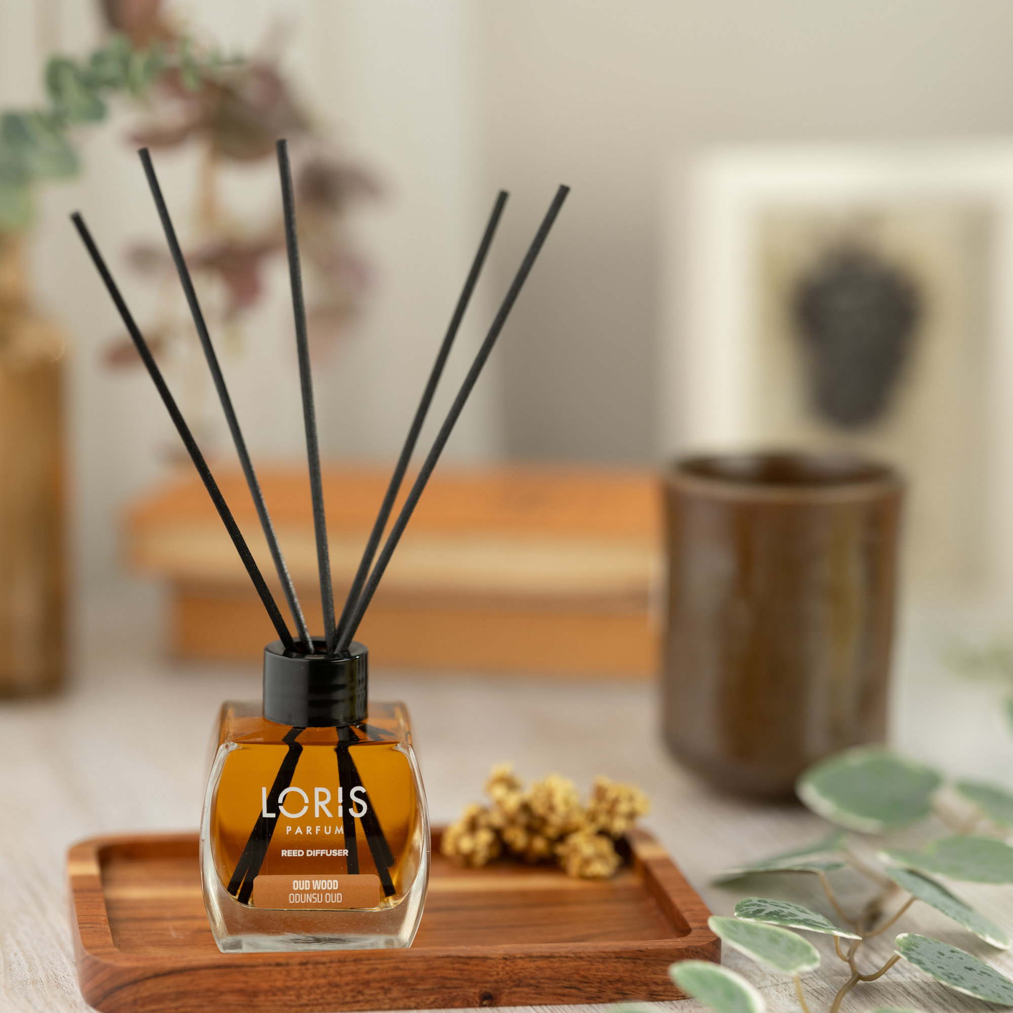 Oda Kokusu Oud Wood 120ml Lifestyle